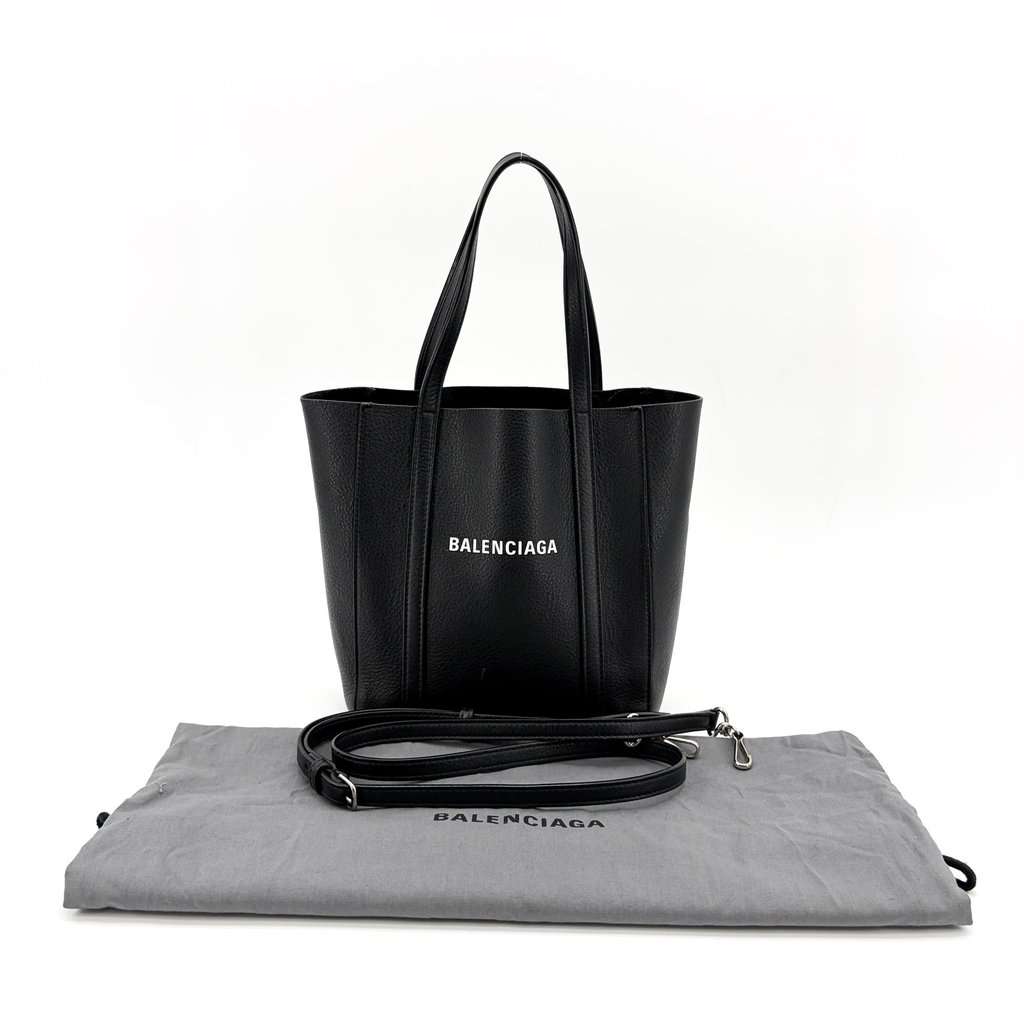 Balenciaga Medium Everyday Tote Bag Black Black Leather Very good - Back View