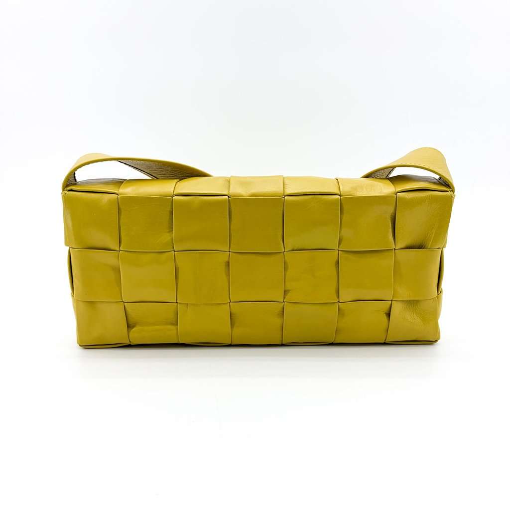Bottega Veneta Cassette Bag Yellow Yellow Leather Very good - Inside View