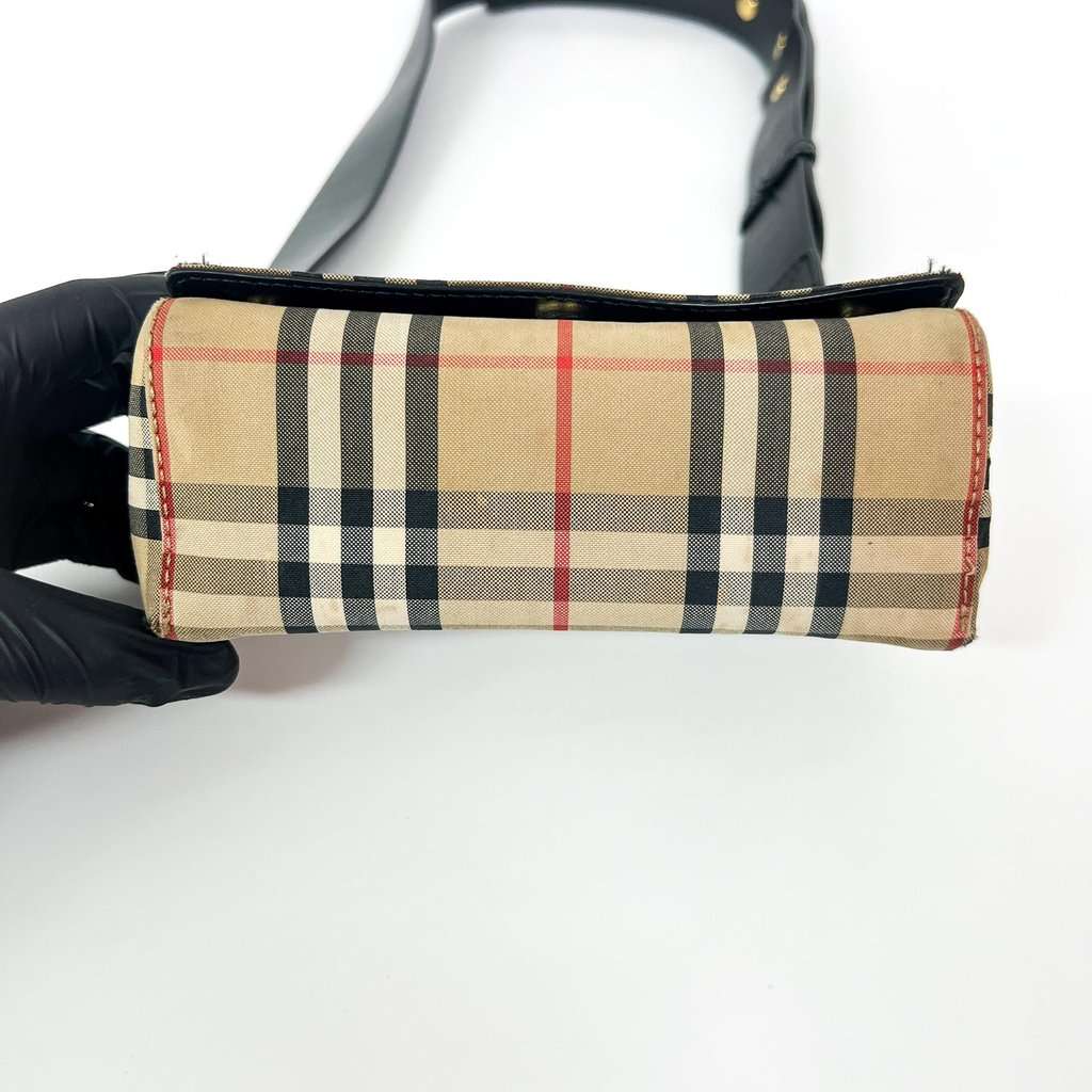 Burberry Vintage Check Note Crossbody Bag Archive Beige Black Good - Box View