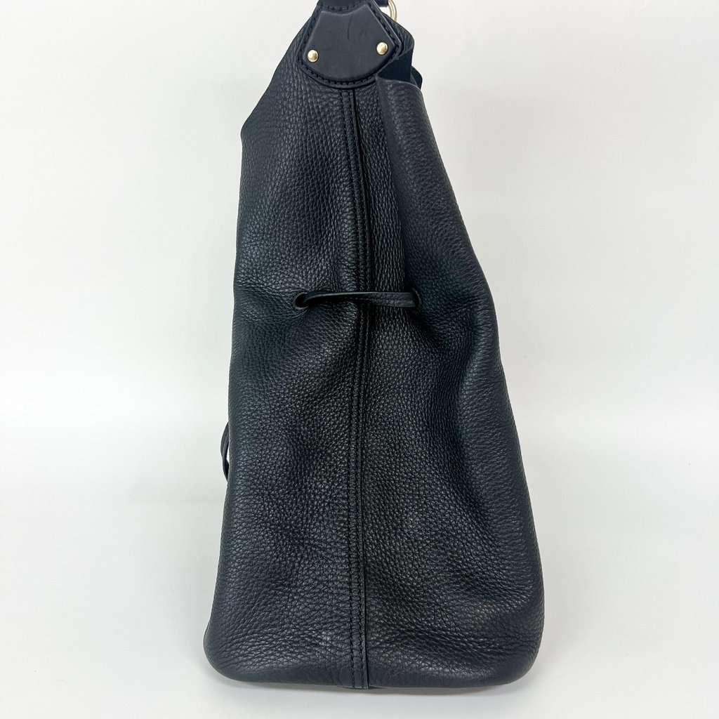 Burberry Leather Ashby Tassel Hobo Shoulder Bag Black Good - Model View