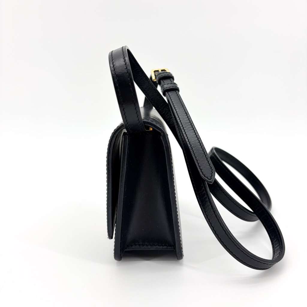 Burberry Small Leather TB Bag Black Gold Hardware Black Leather Very good - Model View