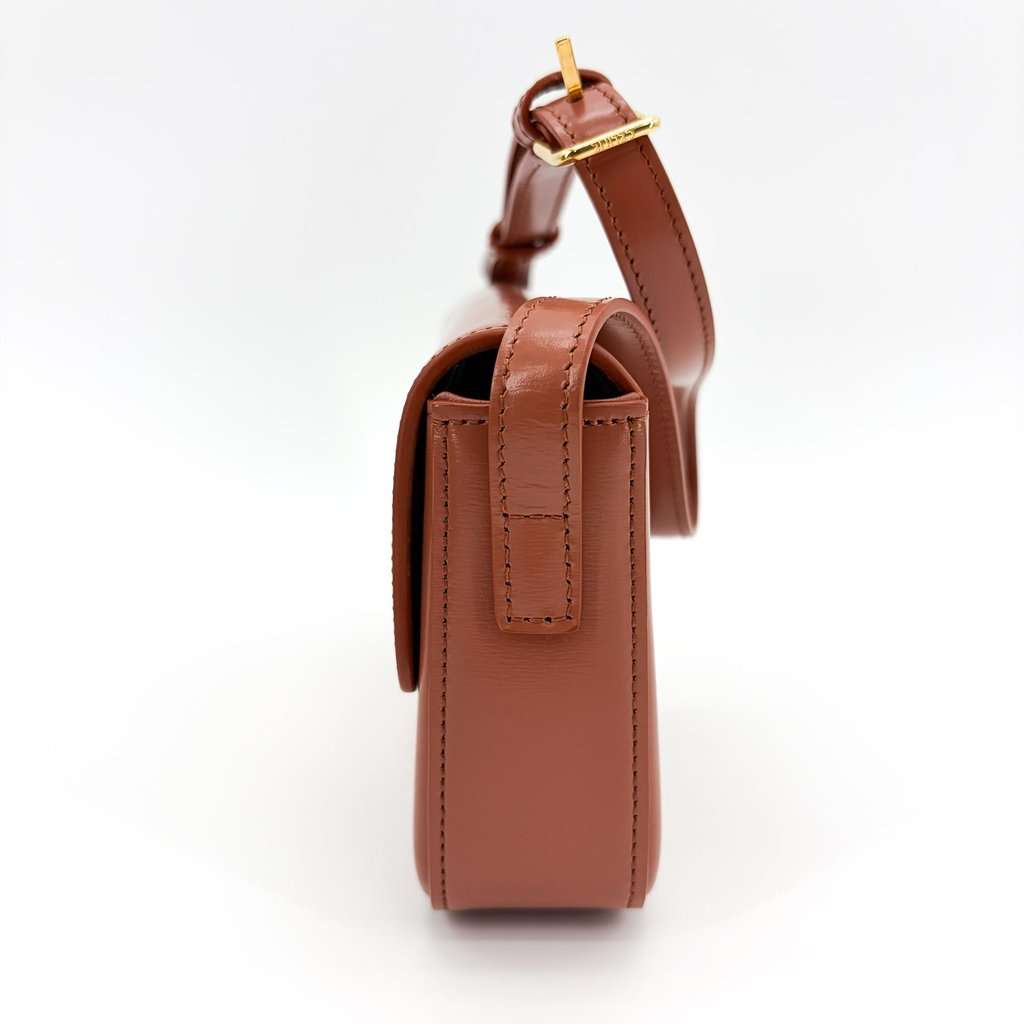 Celine Classic Triomphe Bag Shiny Calfskin Tan Brown Leather Very good - Model View