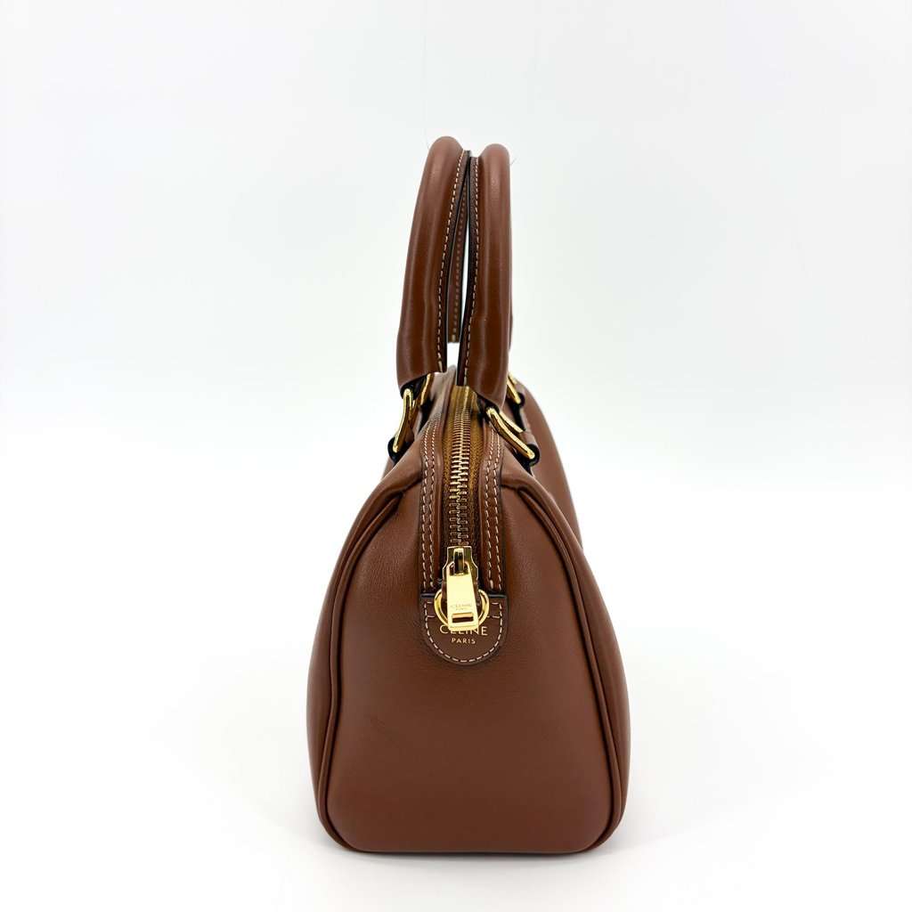 Celine Small Boston Bag Smooth Calfskin Cuir Triomphe Tan Brown Leather Very good - Model View
