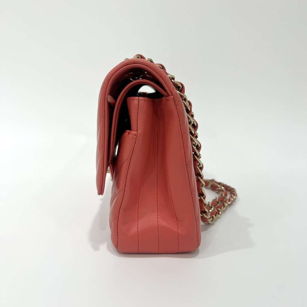 Chanel A01112 Lambskin Chevron Gold Hardware Classic Medium Shoulder Bag Red Leather Good - Model View