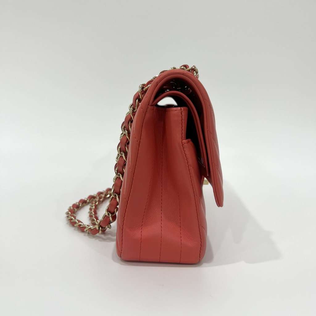 Chanel A01112 Lambskin Chevron Gold Hardware Classic Medium Shoulder Bag Red Leather Good - Box View