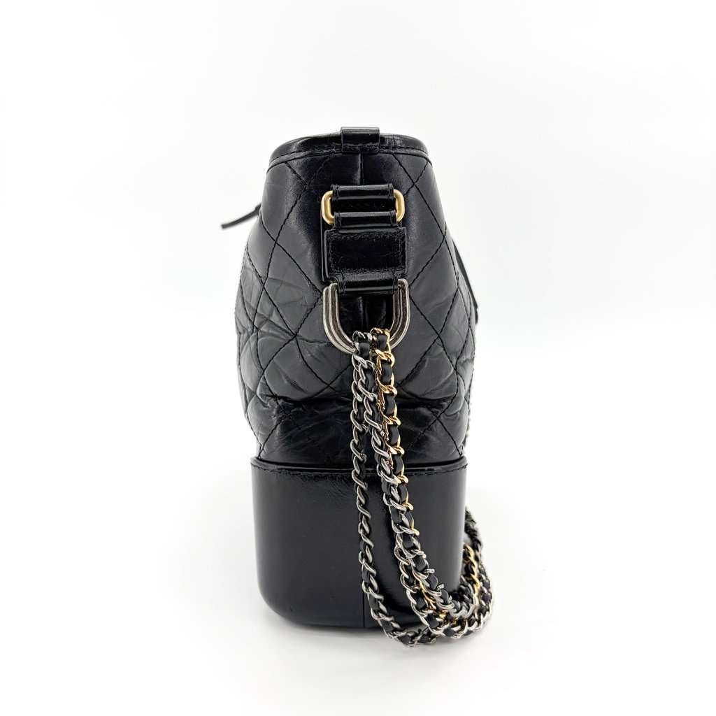 Chanel Gabriel Hobo Bag Medium Black MultiColor Leather Very good - Model View
