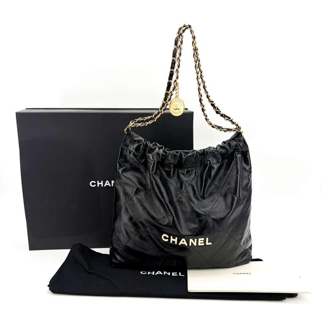 Chanel 22 Handbag Shiny Calfskin Black Gold Hardware Black Leather Very good - Back View