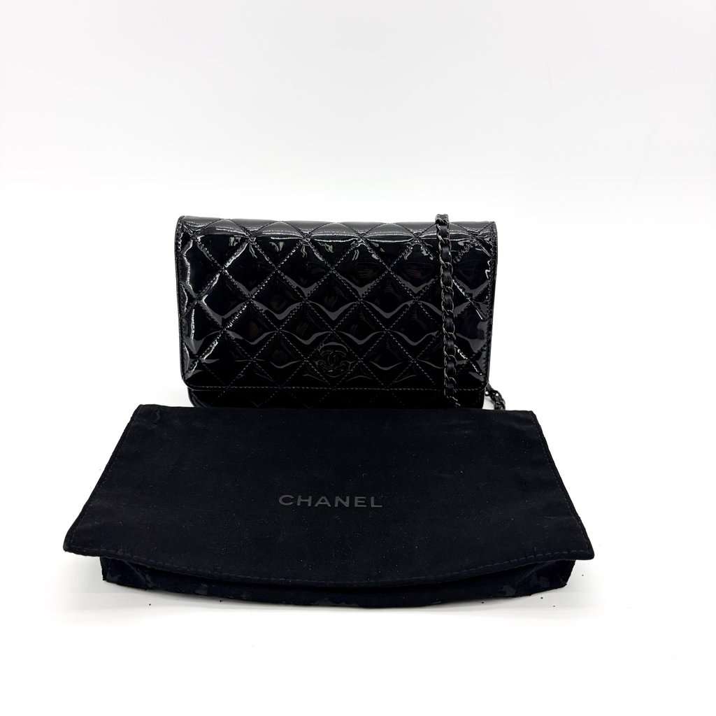 Chanel Quilted Patent Wallet on Chain So Black Black Leather Very good - Back View