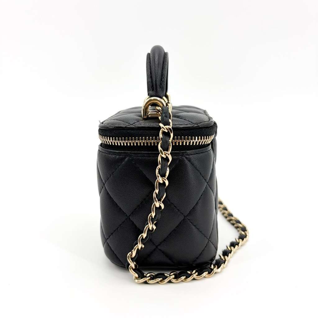 Chanel Mini Vanity Case with Handle Lambskin Gold Hardware Black Black Leather Very good - Model View