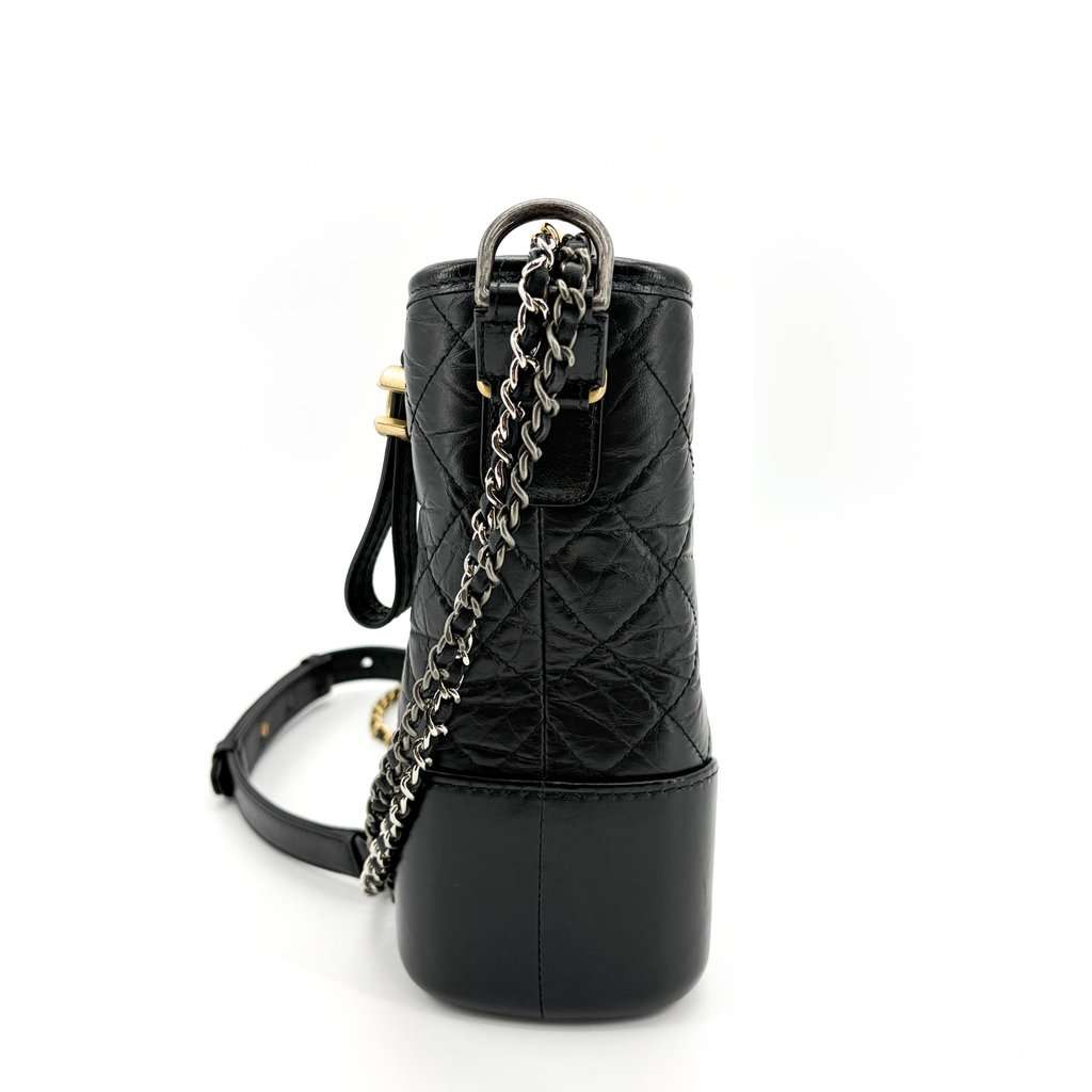 Chanel Gabrielle Medium Hobo Bag Black Vintage Calfskin Gold Hardware Silver Hardware Black Leather Very good - Model View