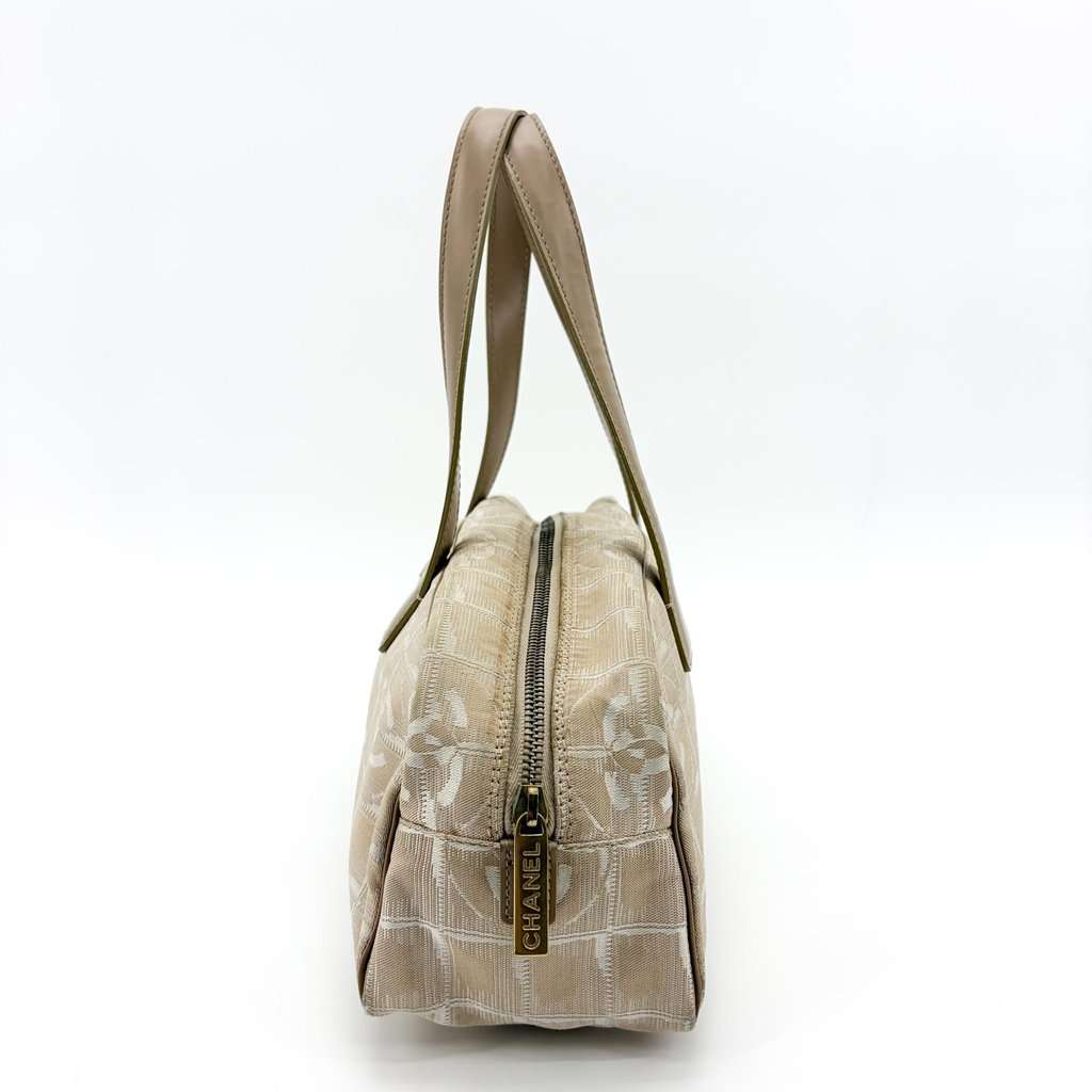 Chanel New Travel Line Bowler Bag Beige Beige Jacquard Fair - Model View
