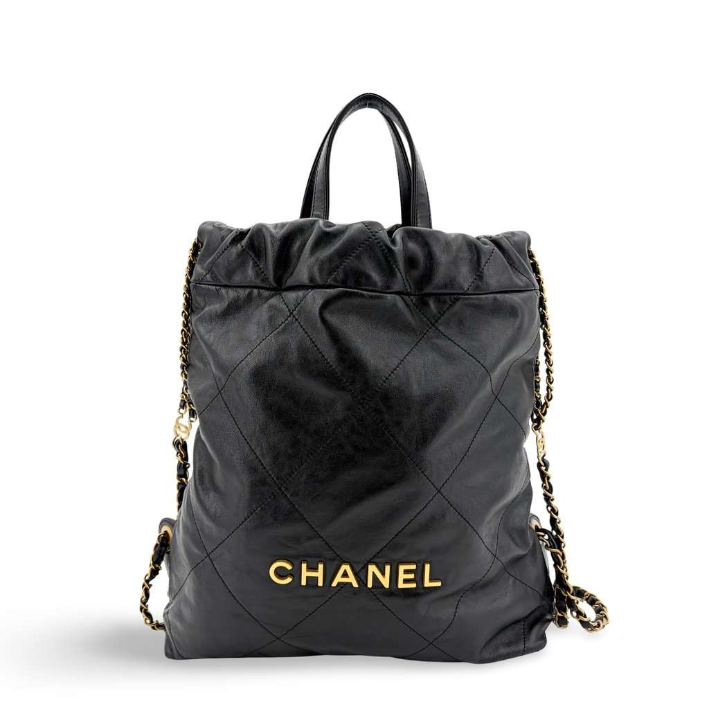 Chanel 22 Backpack Shiny Calfskin Gold Hardware Black Black Leather Very good - Front View