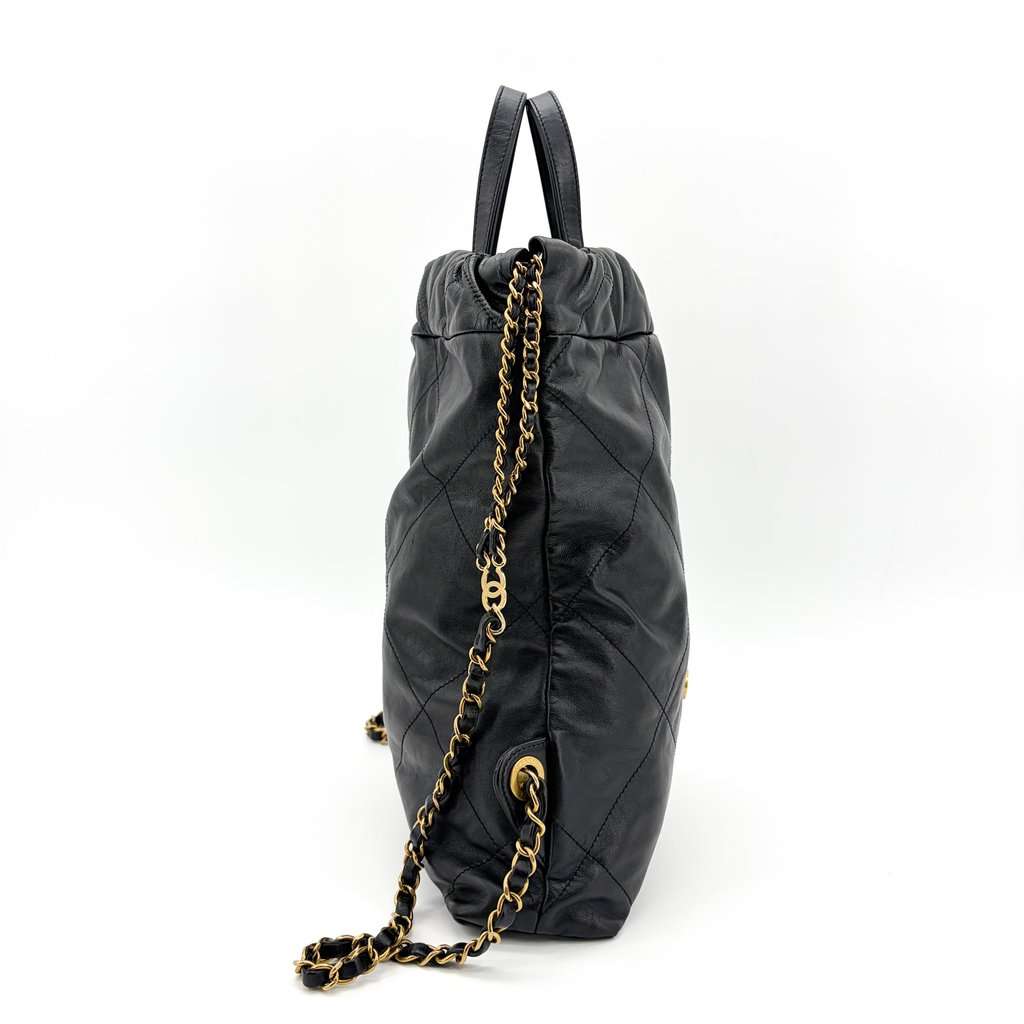 Chanel 22 Backpack Shiny Calfskin Gold Hardware Black Black Leather Very good - Box View