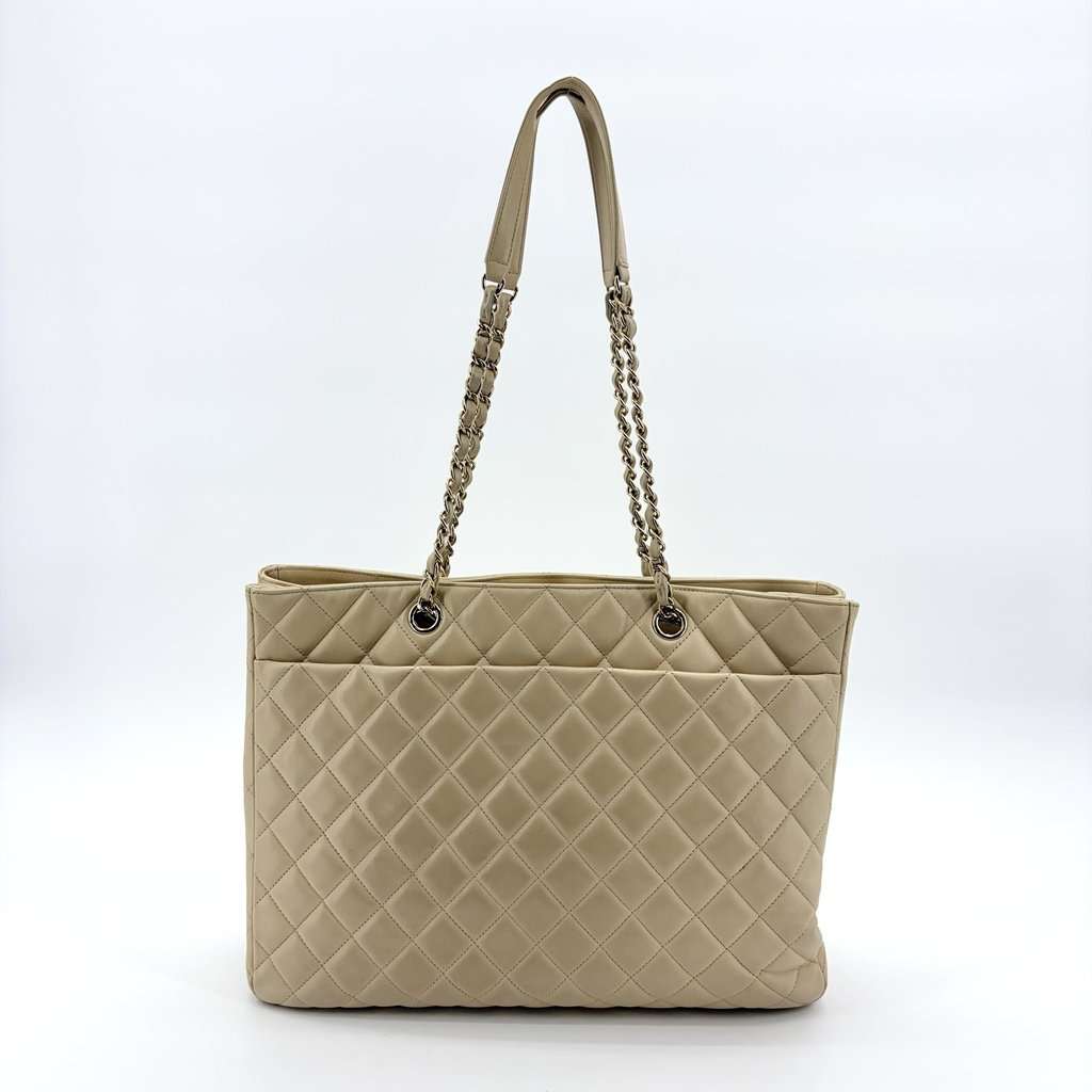 Chanel Quilted Chain Shoulder Tote Bag Beige Lambskin Gold Hardware Beige Leather Good - Back View