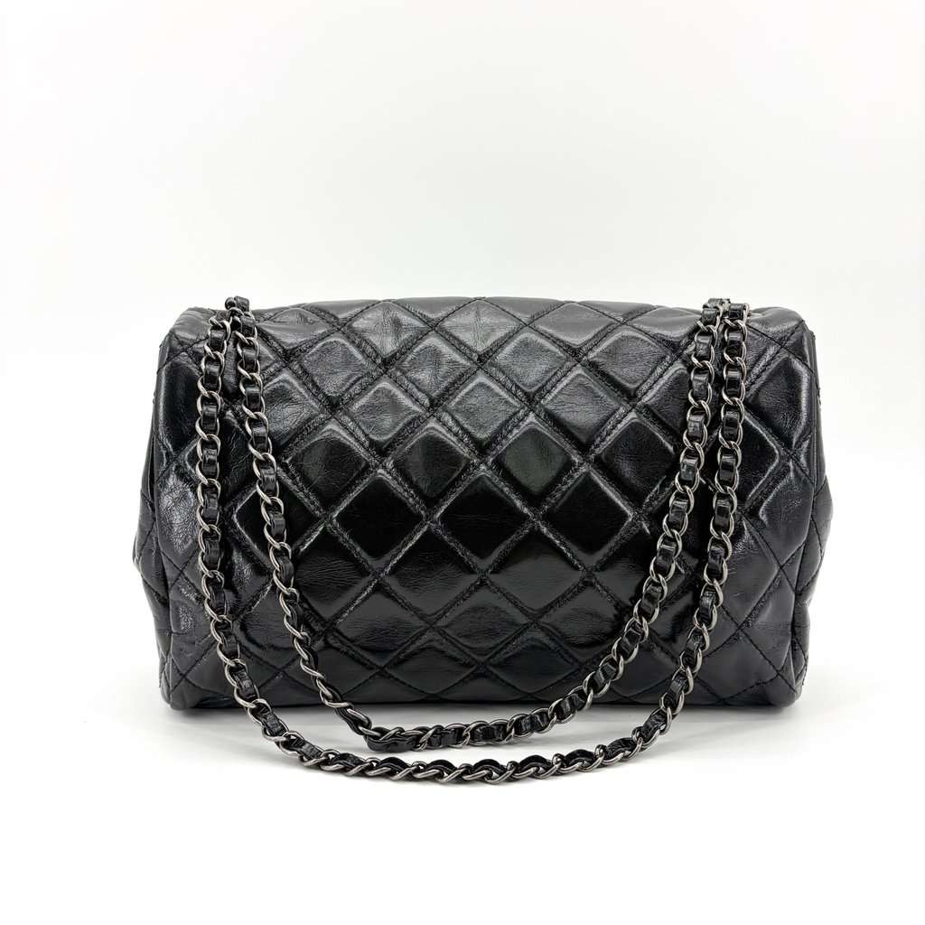 Chanel Crumpled Calfskin So Black Classic Medium Flap Bag Black Leather Very good - Inside View