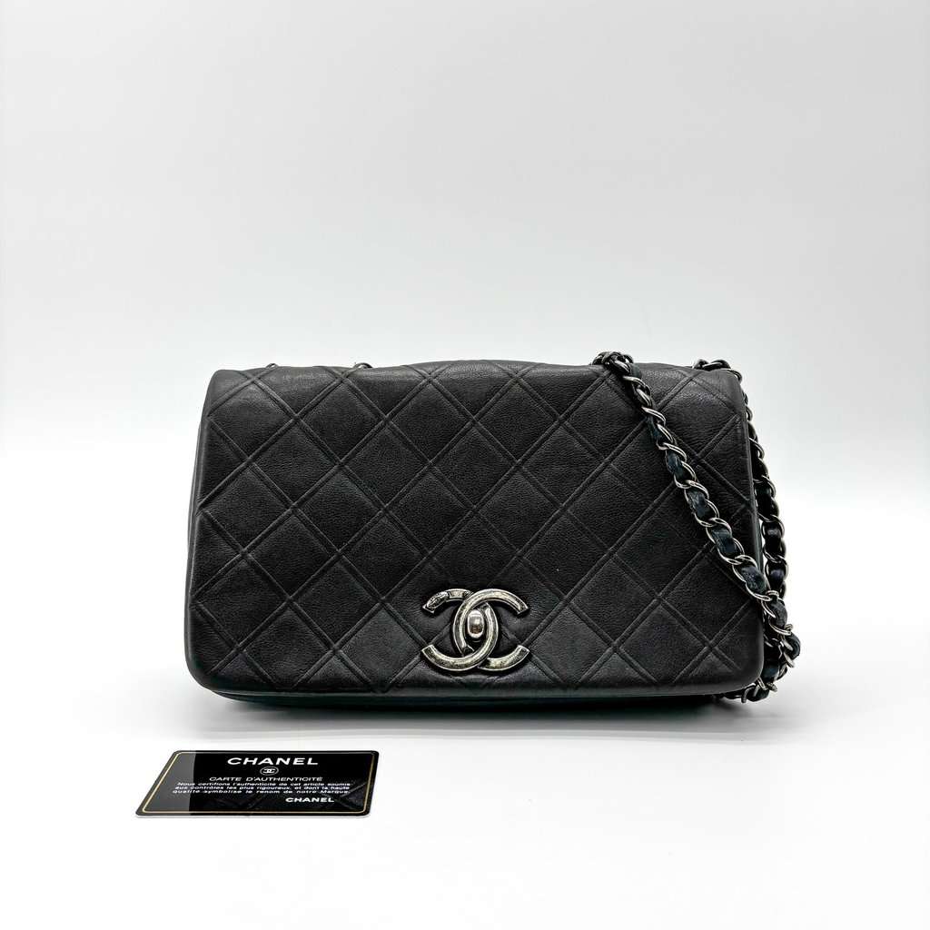 Chanel Vintage Classic Single Flap Bag Medium Lambskin Black Silver Hardware Black Leather Good - Back View