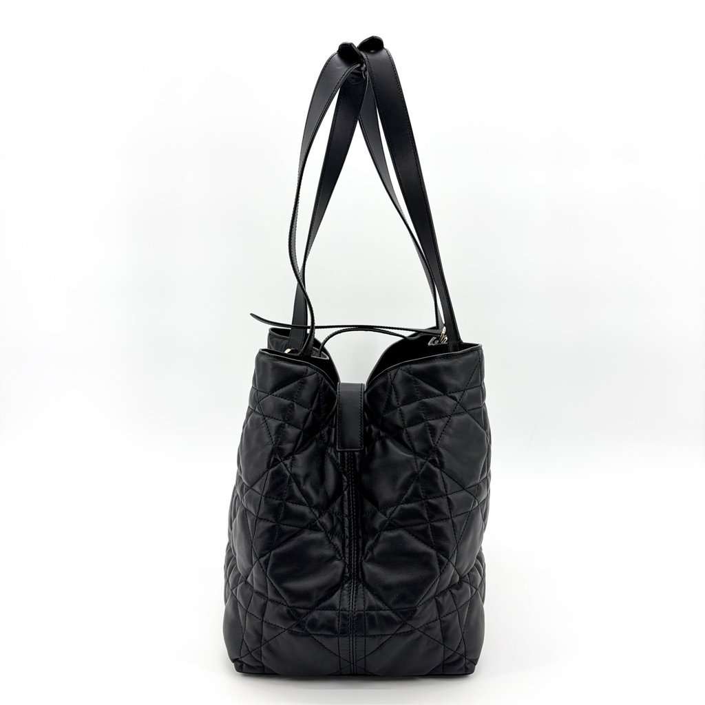 Dior Toujours Large Soft Shopper Bag Black Gold Hardware Black Leather Very good - Model View