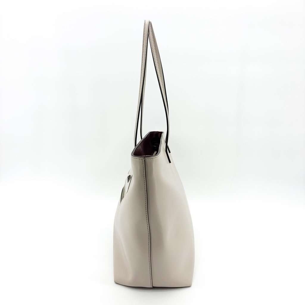 Fendi Monster Eyes Roll Tote Bag Ivory Silver Leather Good - Model View