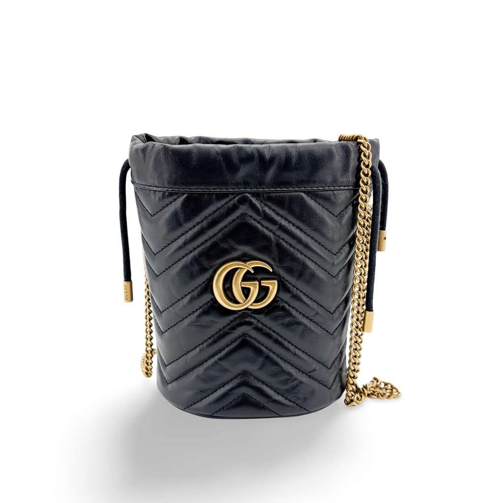 Gucci GG Marmont Mini Bucket Bag Black Black Leather Very good - Front View
