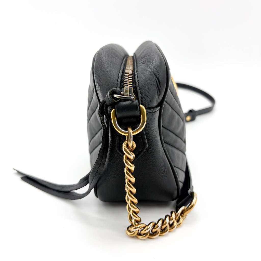 Gucci GG Marmont Matelassé Small Camera Bag Shoulder Bag Black Black Leather Good - Model View