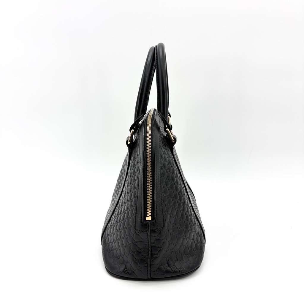 Gucci Microguccissima Medium Dome Handbag Black Black Leather Good - Model View