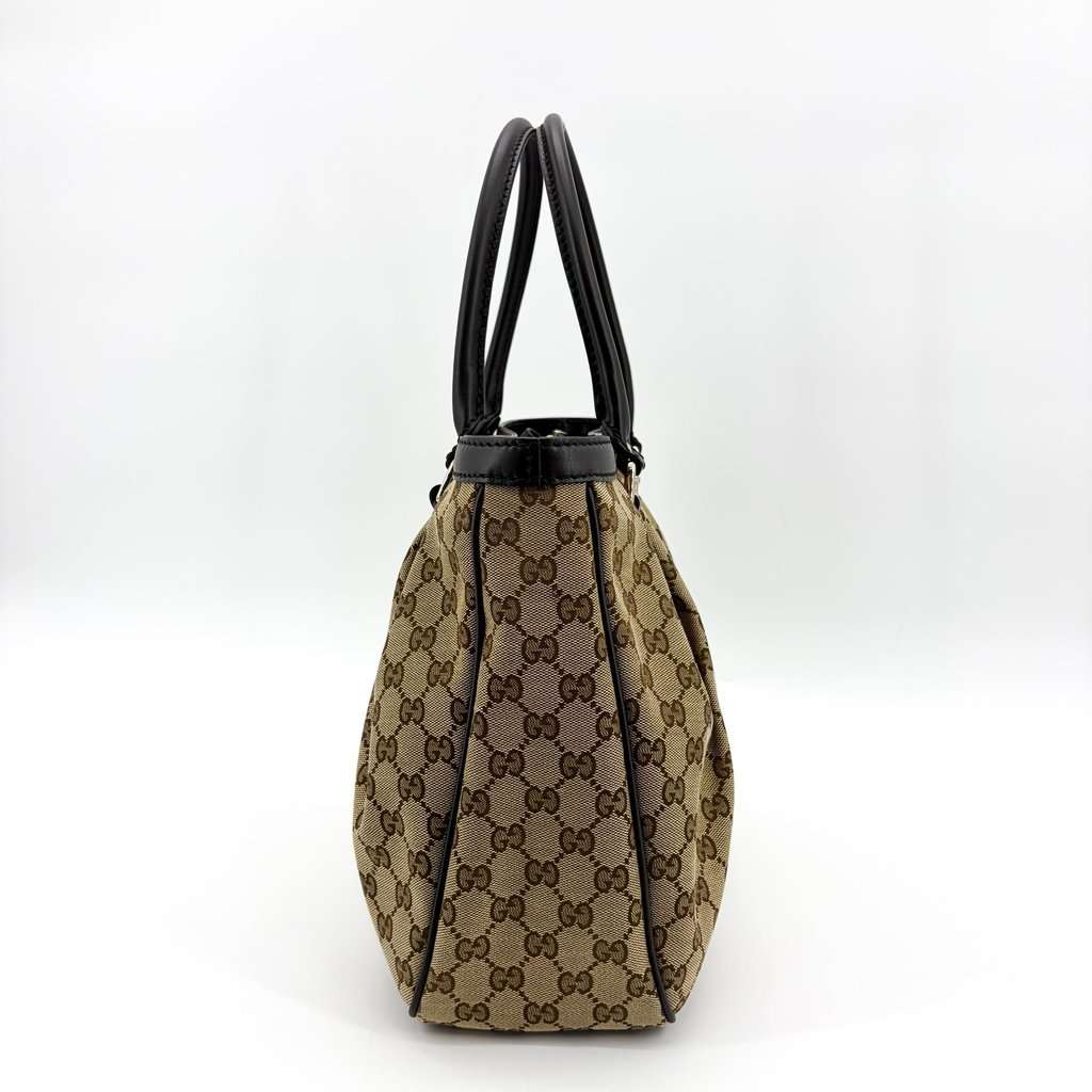 Gucci Suki Medium GG Canvas Tote Bag Brown Beige Canvas Very good - Model View