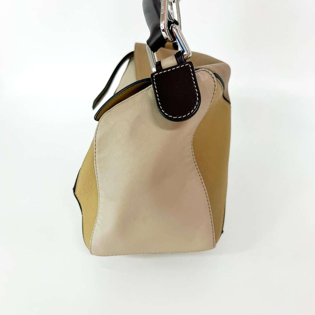 Loewe Small Puzzle Bag Soft Grain Calfskin Sand/Mink/Light Oat Beige Leather Very good - Box View