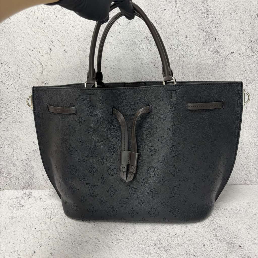 Louis Vuitton Girolata Black M54402 GIROLATA MAHINA NOIR Black Leather Good - Back View
