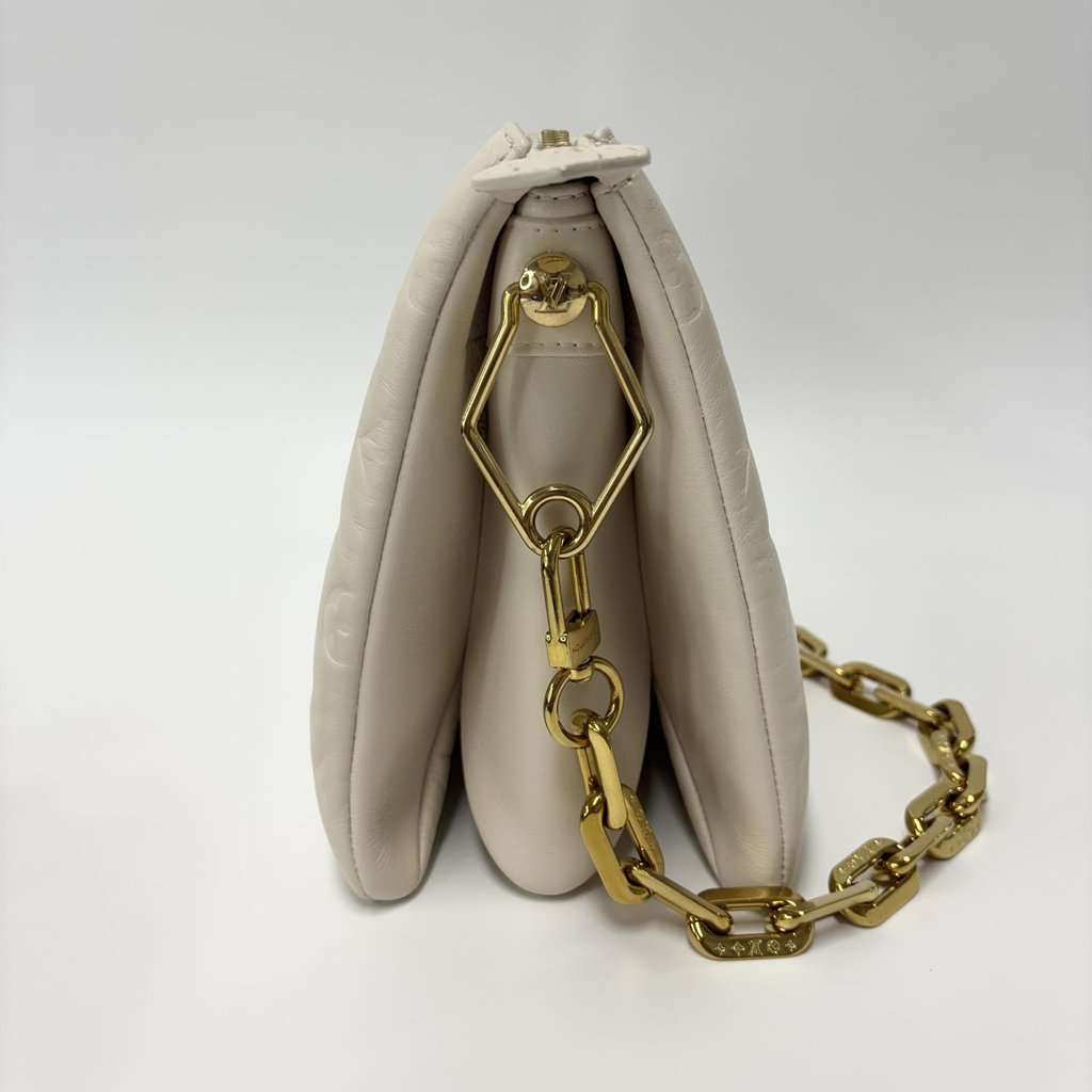 Louis Vuitton Kusang PM Cream M21260 Beige Canvas Good - Model View