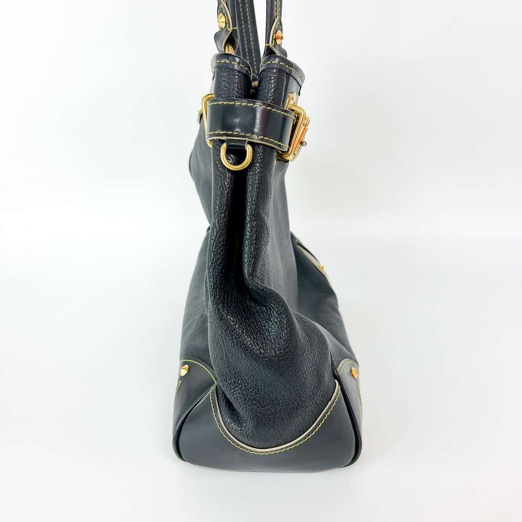 Louis Vuitton Suhali Le Fabulous Black Black Leather Fair - Inside View