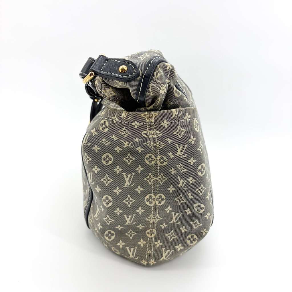 Louis Vuitton Monogram Mini Lynn Marjorie Shoulder Bag Blue Blue Canvas Good - Model View