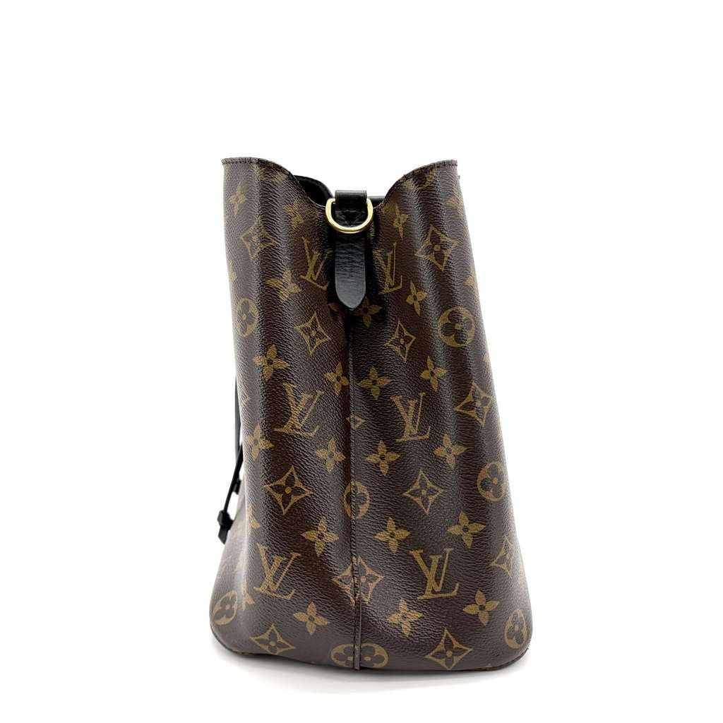 Louis Vuitton Neo Noe MM Monogram Black Black Canvas Good - Model View