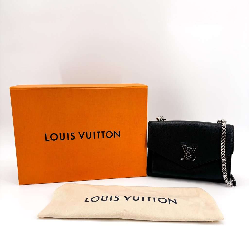 Louis Vuitton Lockme II BB Black Silver Hardware Black Leather Very good - Back View