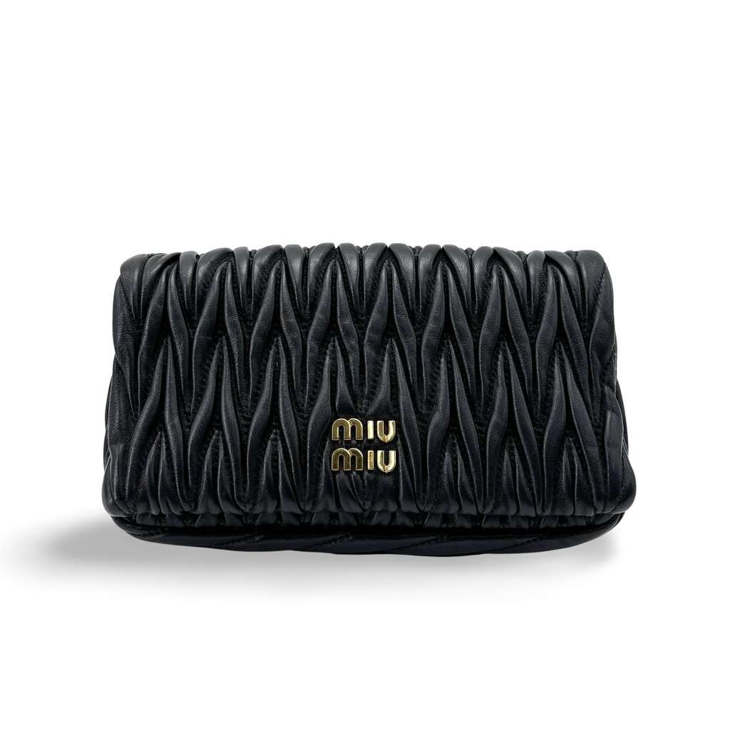Miu Miu Matelasse Nappa Leather Pouch Black Black Leather Very good - Front View