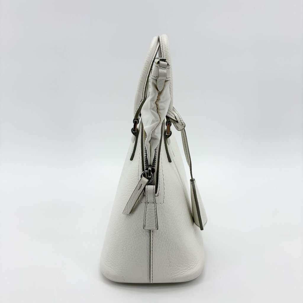 Maison Margiela 5AC Mini Handbag White White Leather Fair - Model View