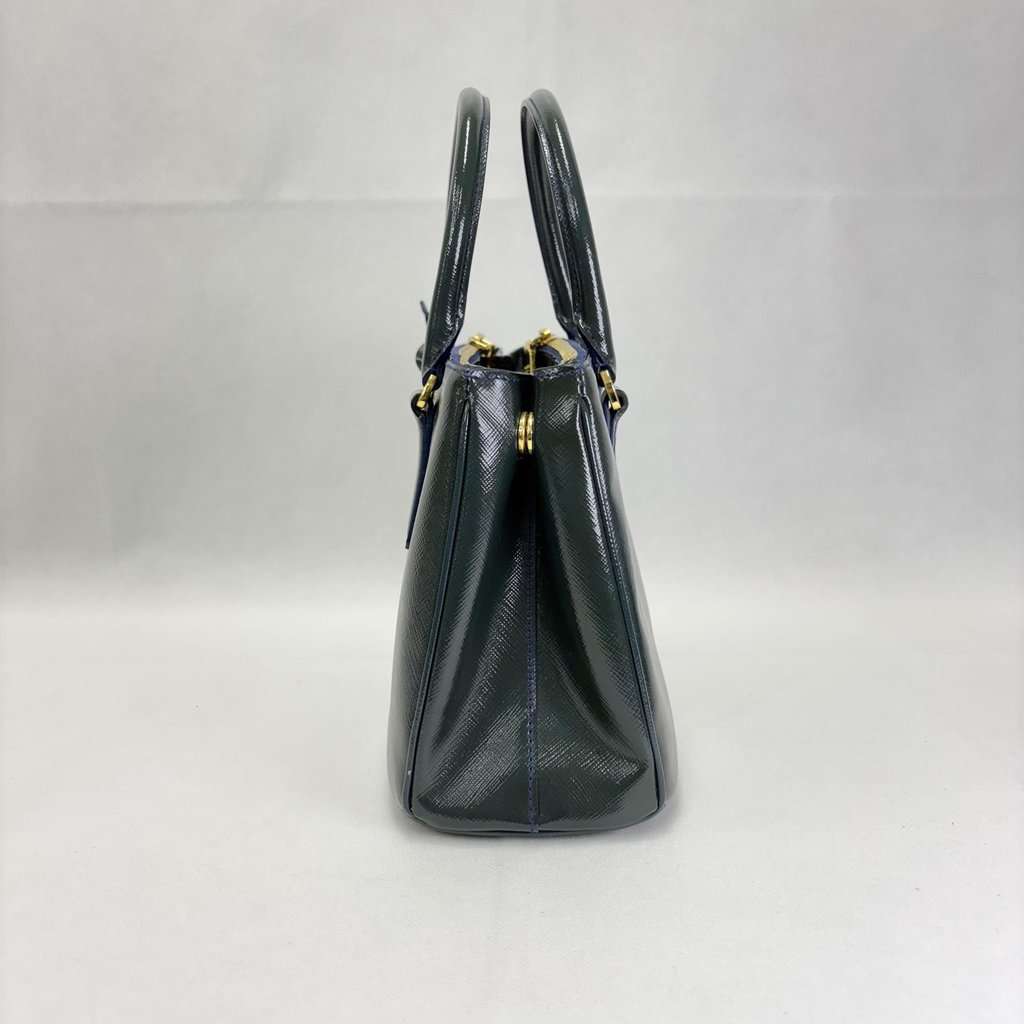 Prada Galleria Saffiano Patent Medium Green/Navy Green Leather Very good - Inside View