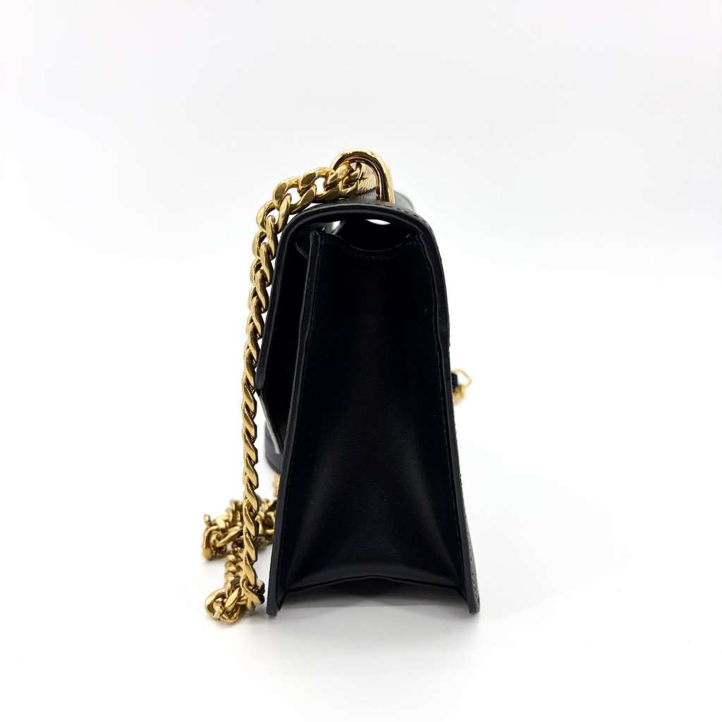 Prada Saffiano leather chain shoulder bag black with gold hardware Black Leather Very good - Model View