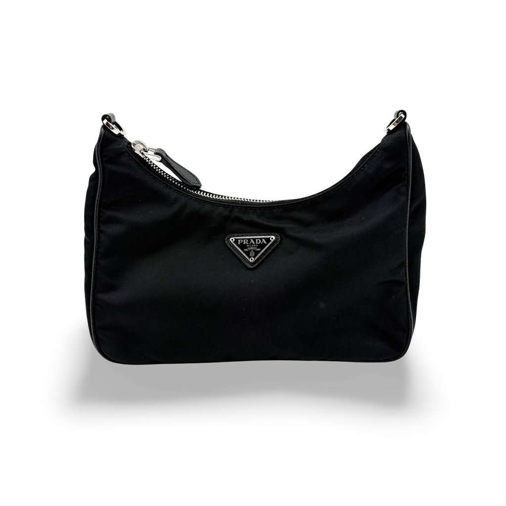 Prada Re-edition 2000 Nylon Mini Bag Black Black Polyamide Good - Front View