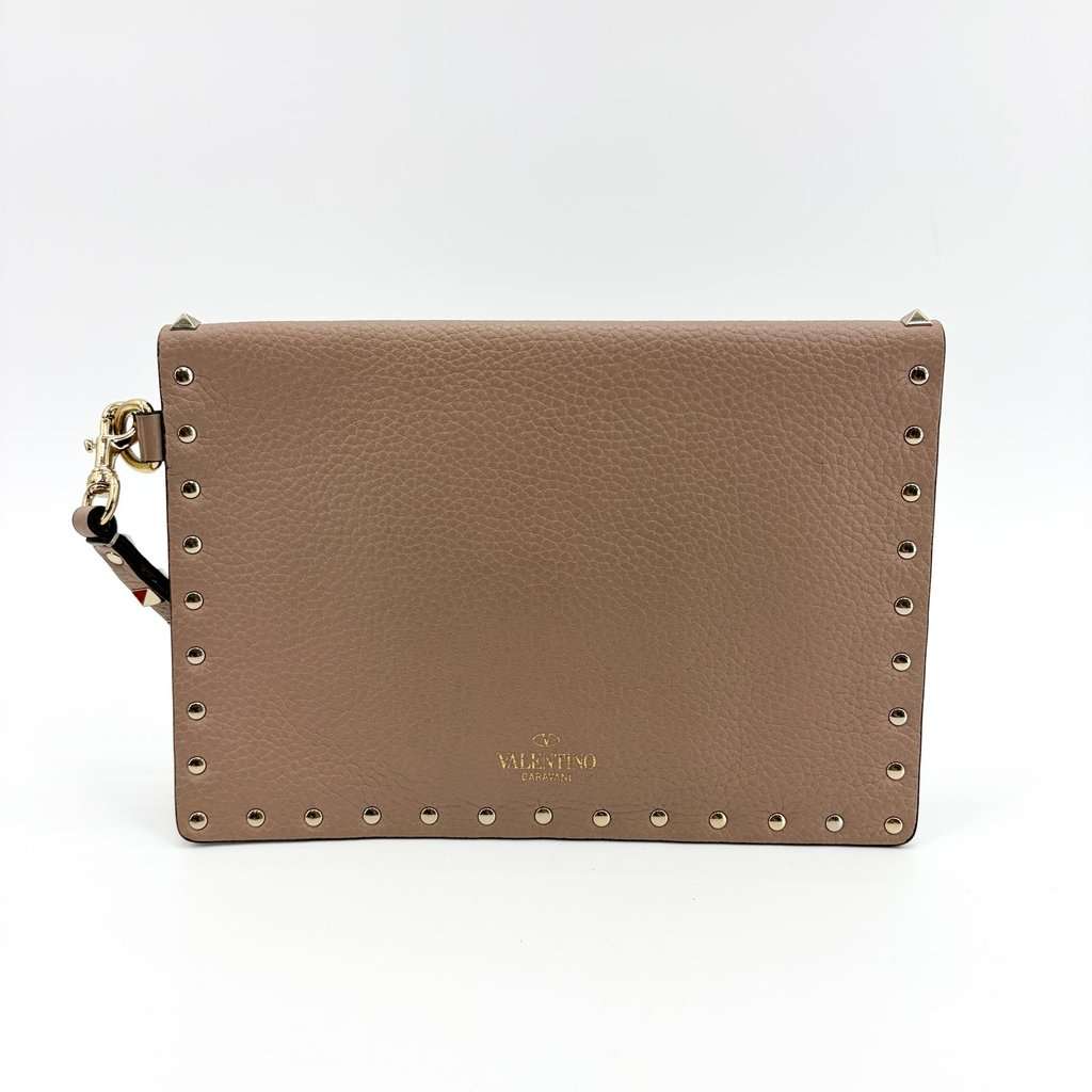 Valentino Garavani Rockstud Grain Calfskin Pouch Foodre Beige Leather Good - Inside View