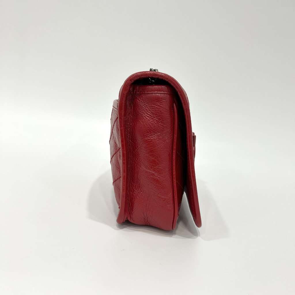 Saint Laurent Nikki Crinkle Vintage Chain Shoulder Bag 583103 Red Leather Good - Model View