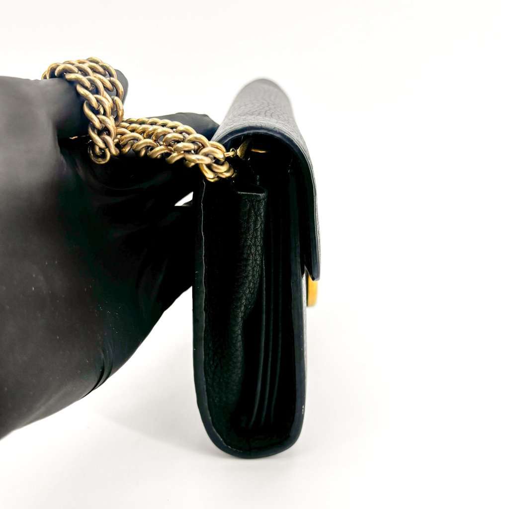 Gucci GG Marmont Textured Leather Chain Wallet Black Black Leather Good - Inside View