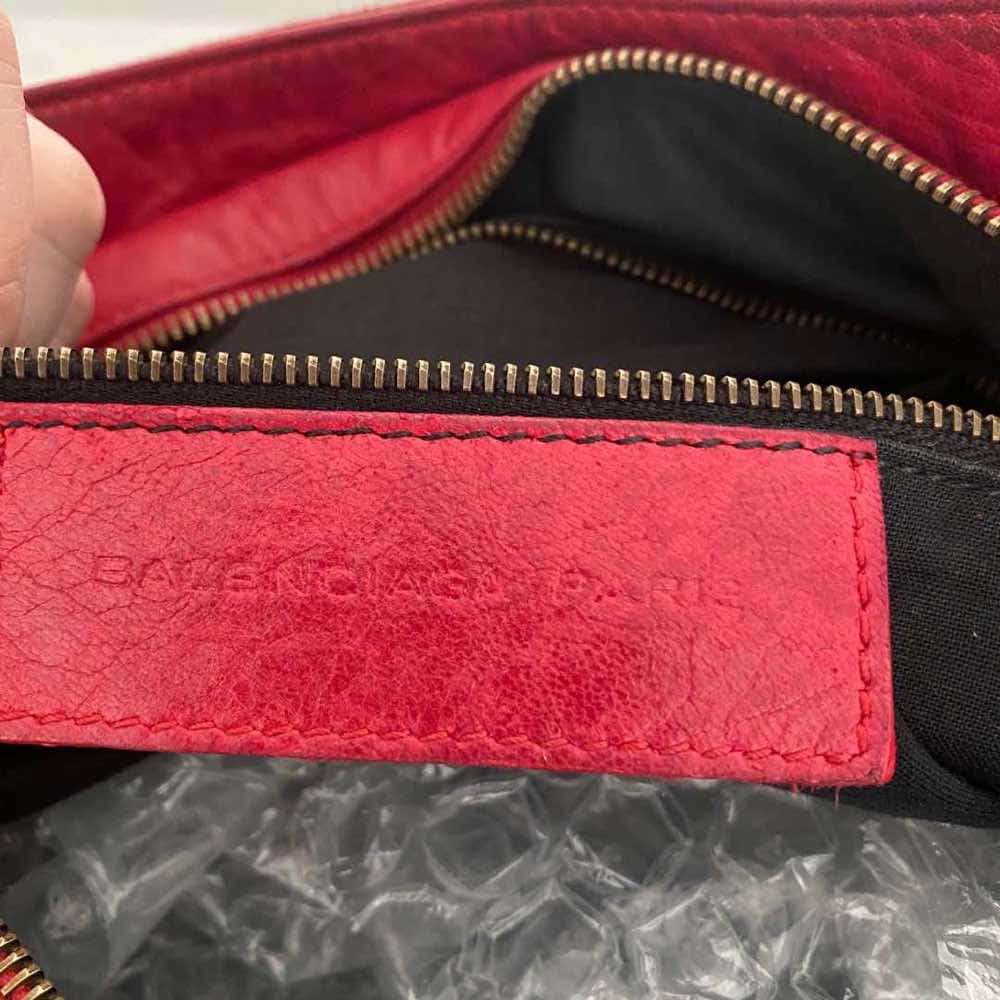 Balenciaga City Red Leather Metal Good - Inside View