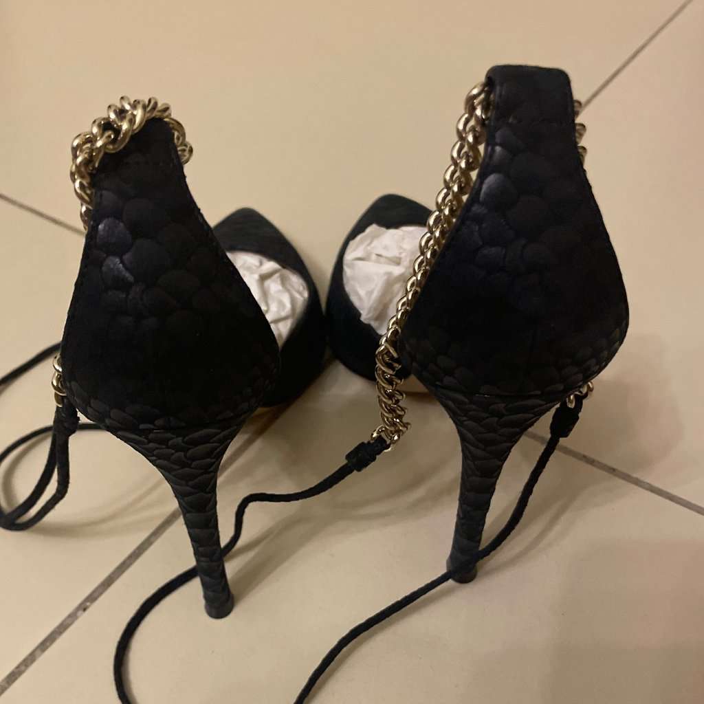 Gianvito Rossi 037 Black Leather Very good condition - Inside View