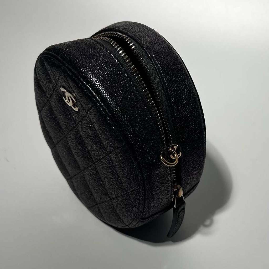 Chanel Coin Bag Black Leather Metal Good - Inside View