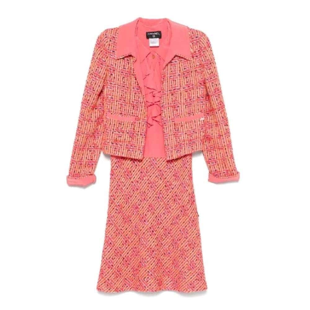 Chanel Pink Wool Jacket and Dress Suit - 2000s Pink Wool Good - Front View
