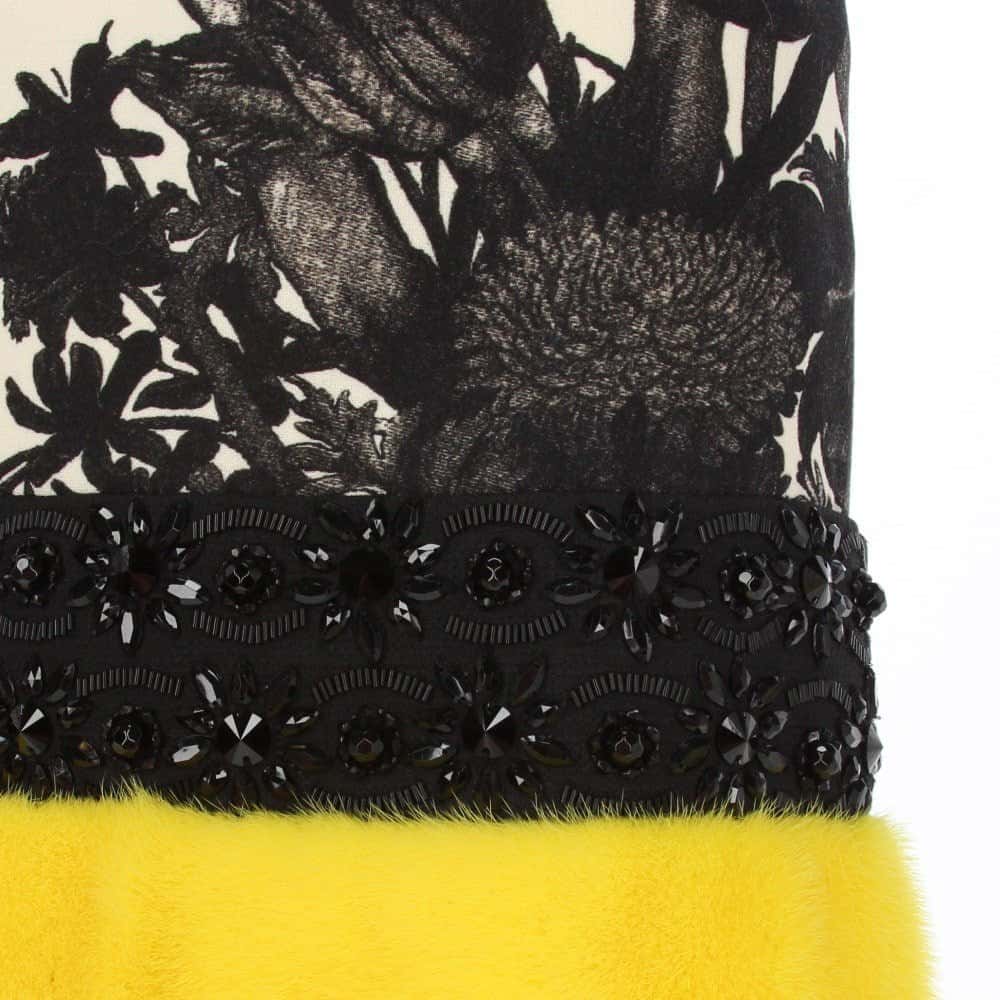 Giambattista Valli Multicolor Embellished Skirt - 2020s Black Wool Good - Model View