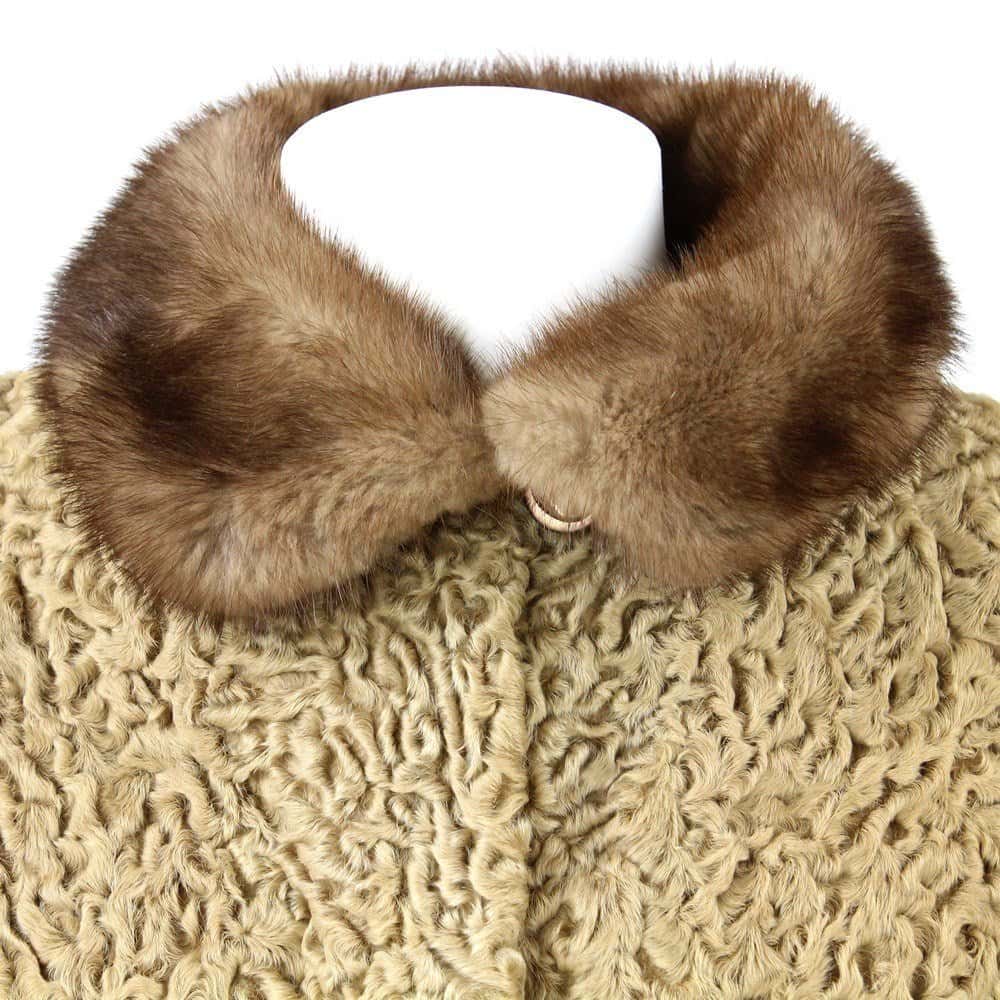 Unsigned Longo Persian Lamb Fur Coat - '60s Brown Good - Model View