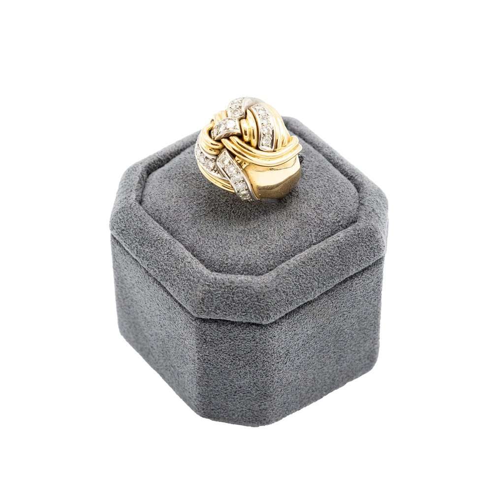 Unsigned Vintage 18K Yellow Gold & Diamond Knot Ring – '40s Yellow Good - Inside View