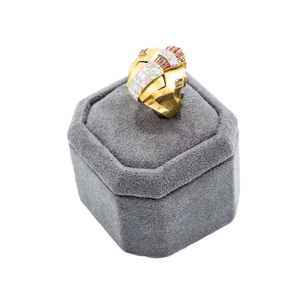 Unsigned Retro 18K Gold Cocktail Ring with Diamonds and Rubies - '40s Gold Good - Back View