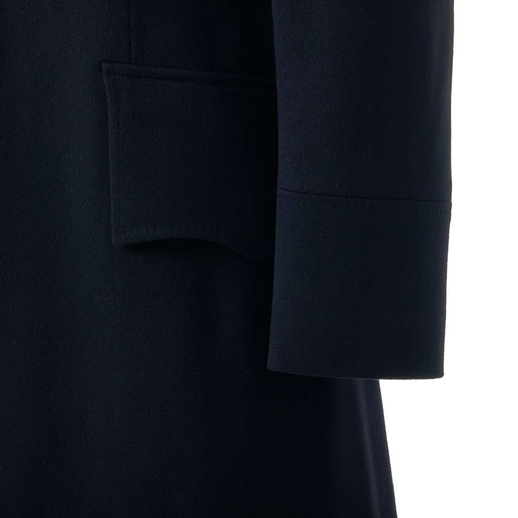 Gucci Runway Long Wool Coat Black – ’10s Black Wool Good - Model View